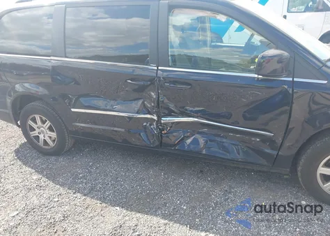 2010 Chrysler Town & Country Touring from USA, damaged, VIN 2A4RR5D19AR351858